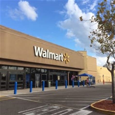 Town 'n' Country Real estate. . Walmart carrollwood